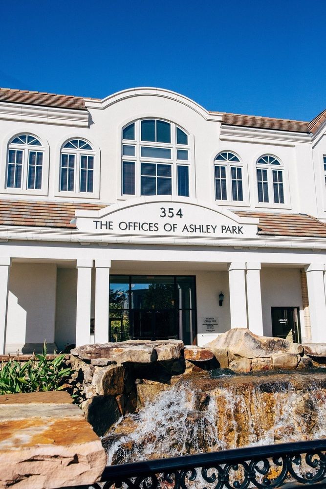 THE OFFICES OF ASHLEY PARK: 354 Newnan Crossing Byp, Newnan, GA 30265